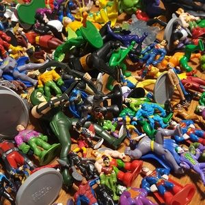 Marvel/DC massive collection set